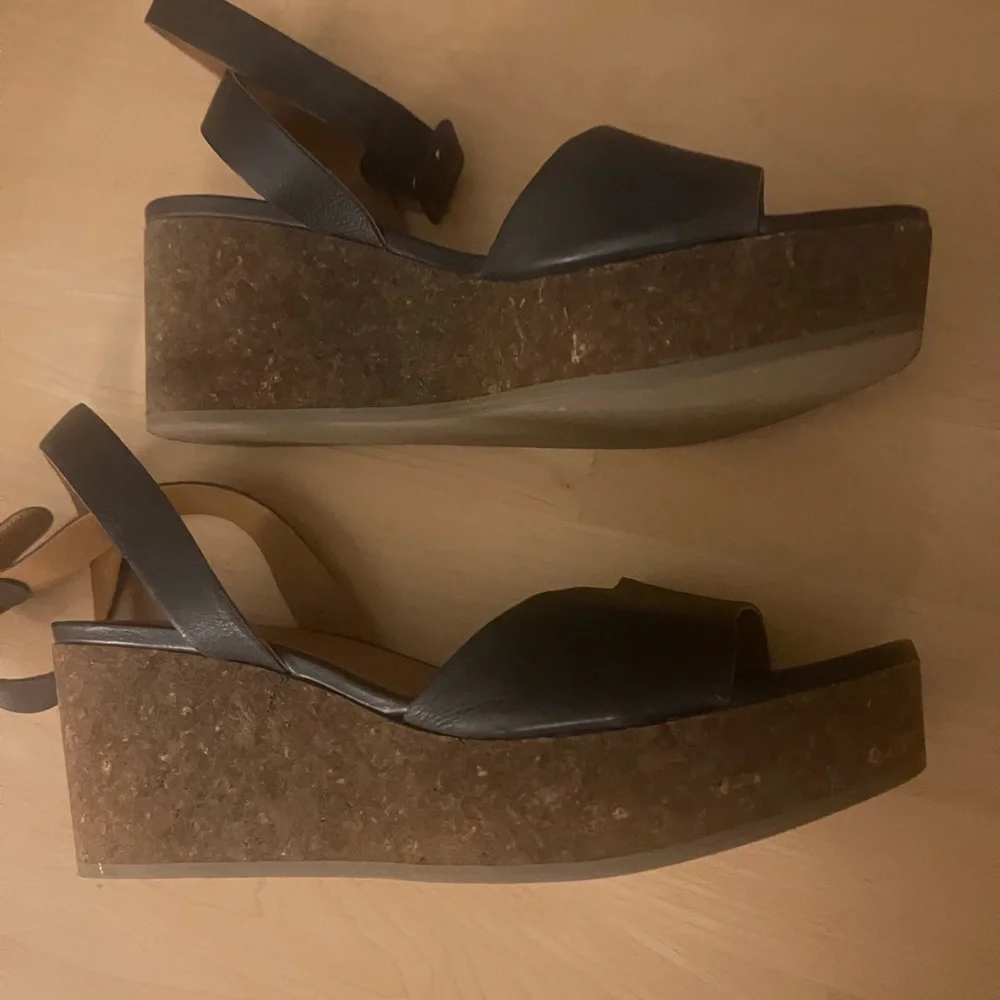 Coclico Mori Navy Wedge Platform Sandals Size: 39